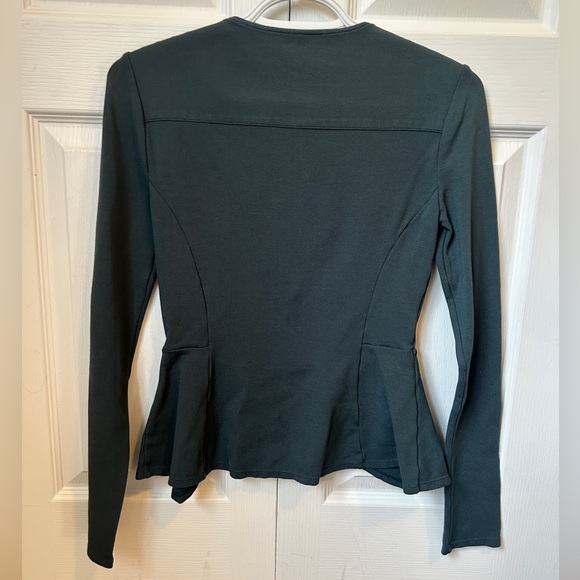 BCBG maxazaria Jaynie Peplum Top ~ size XXS - Picture 3 of 6